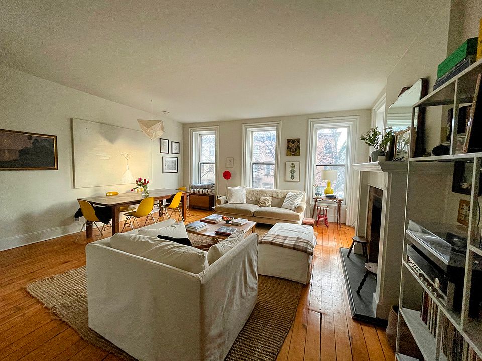 1st image of 101 Greene Ave #Townhouse 1