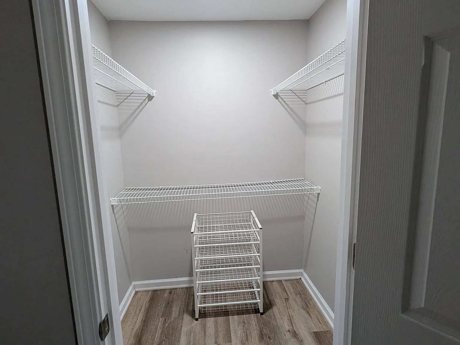 4 bed, 2.5 bath, 1480 sqft, $2,100 — Photo 4