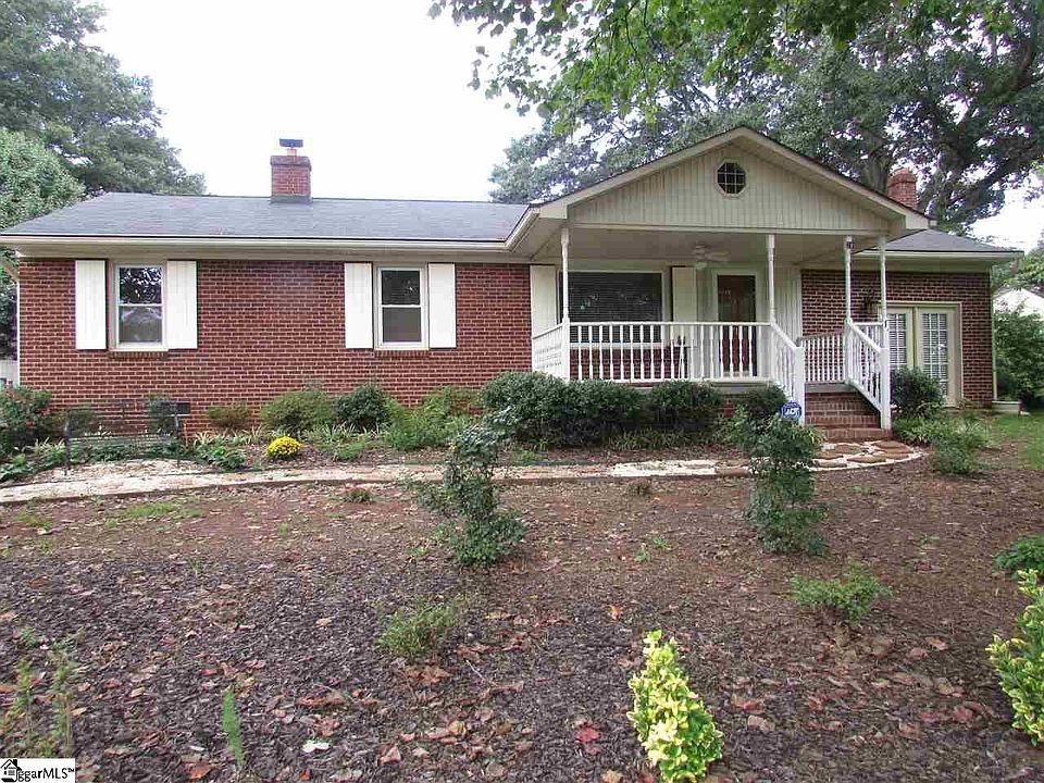 1st image of 21 Sequoia Dr
