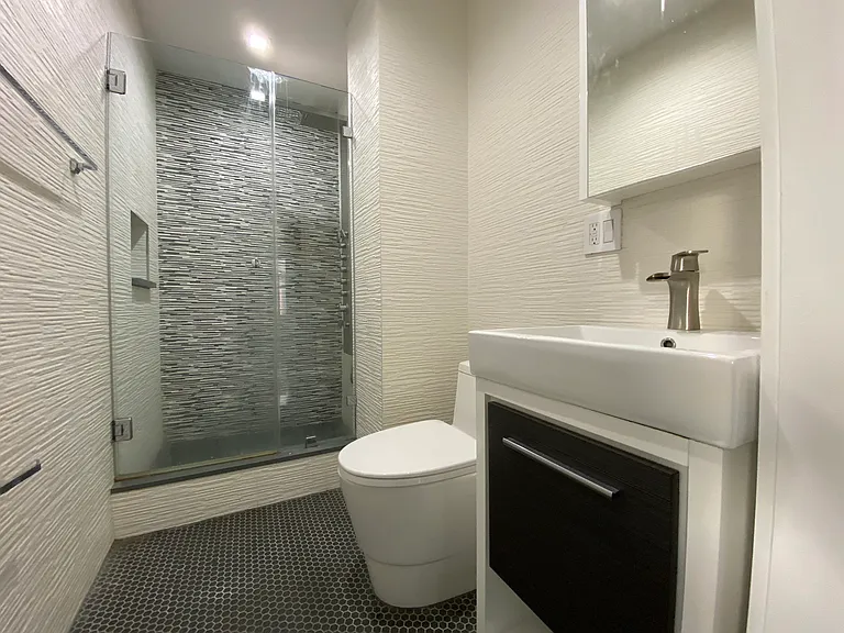 80 Delancey St #3D — Photo 5