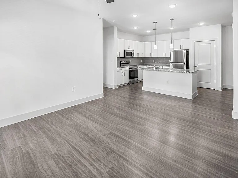 The Vandy Apartments — Photo 26