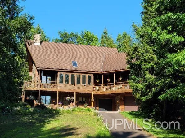 40378 Superior Ln, Ontonagon, MI 49953