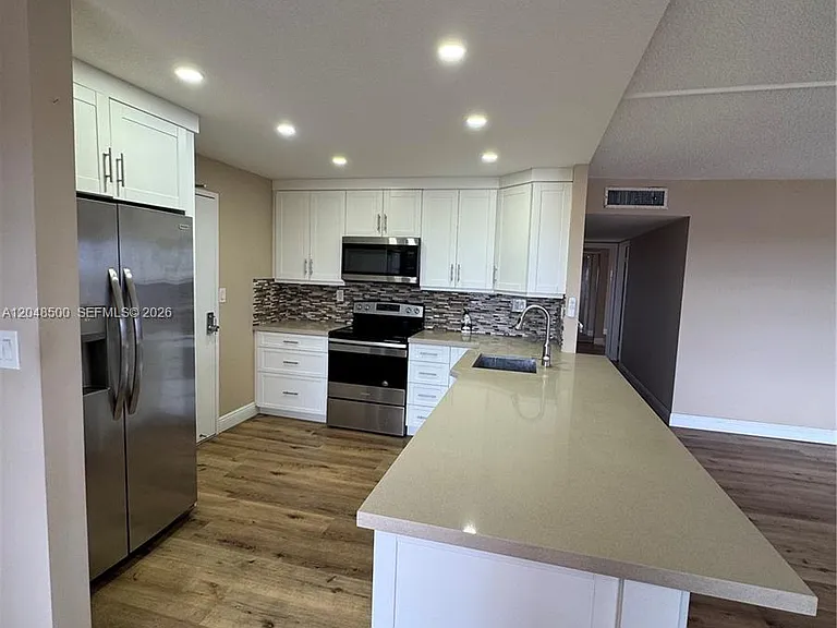 10777 W Sample Rd #1119 — Photo 15