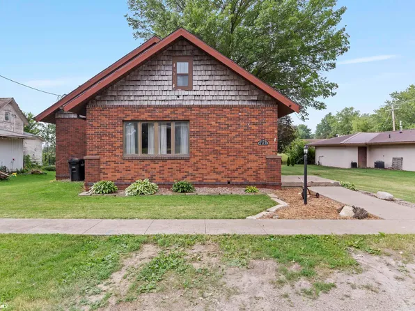 103 E Main St, Wayland, IA 52654