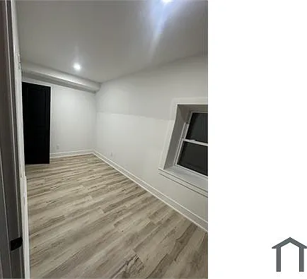 5545 Boyer St #B — Photo 6