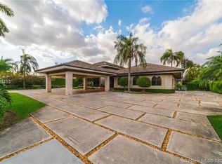 8405 SW 56th St, Miami, FL 33155