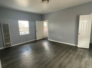 8905 1/2 Tope Ave #8905-1/2, South Gate, CA 90280