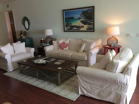 5th image of 25 Harbour Isle Dr W Unit 105