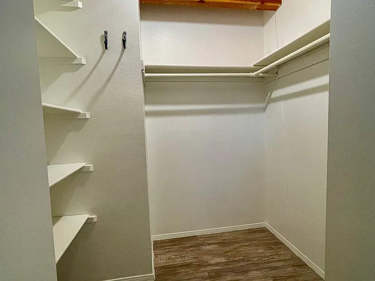 413 Valverde St #57 — Photo 8