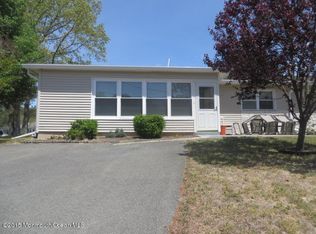 19 Edmond Ct #C, Jackson, NJ 08527