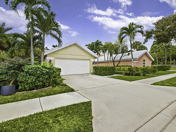 4th image of 2347 Saratoga Bay Drive
