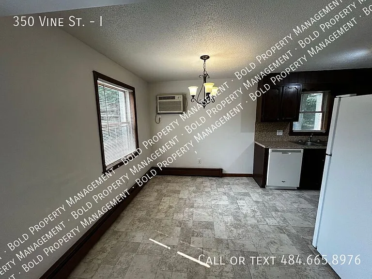 350 Vine St #I — Photo 10