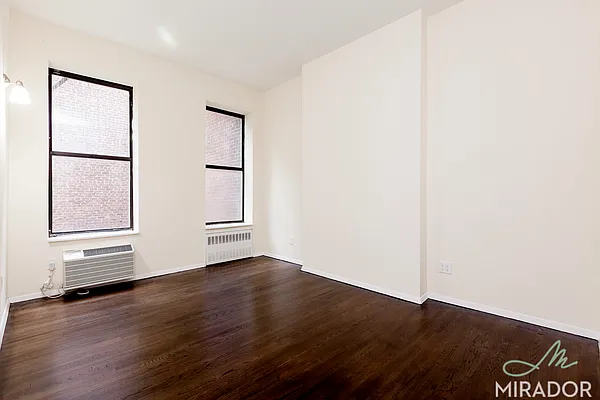 Rented by Mirador Real Estate | media 1