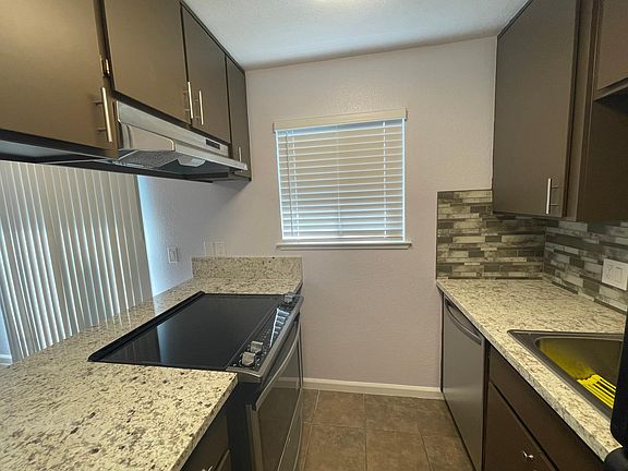 5th image of 9117 Newhall Dr APT 13