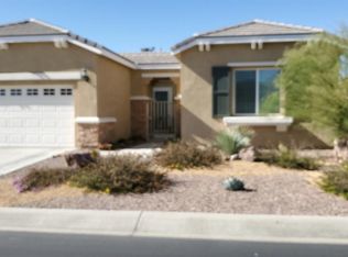 10252 Lakeshore Dr, Apple Valley, CA 92308