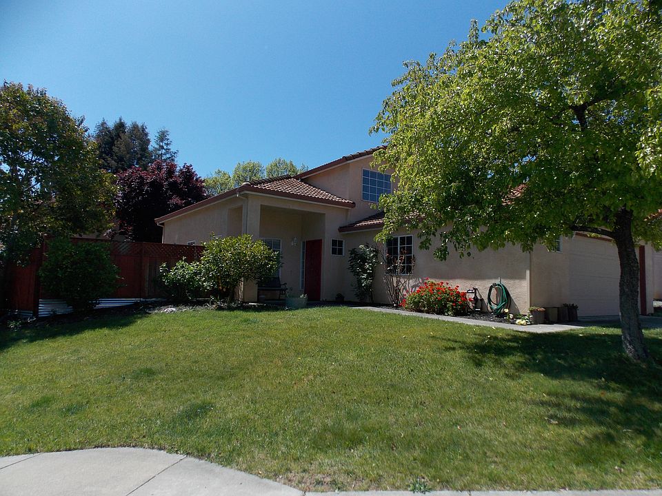 1st image of 513 Venezia Way