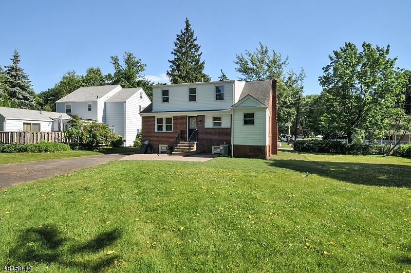 28 Godfrey Ave, Roseland, NJ 07068 Zillow