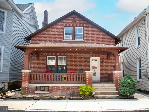 221 Locust St, Hanover, PA 17331