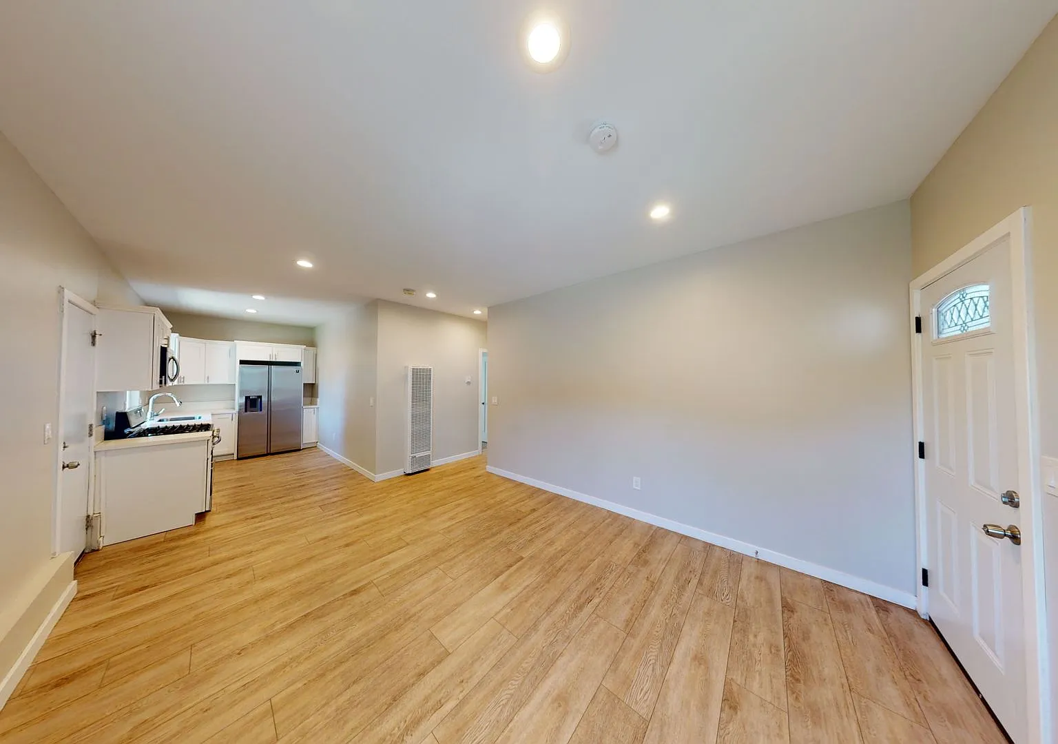 3BD house on Rockford! — Photo 4