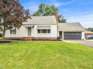 6007 Brookside Rd, Independence, OH 44131