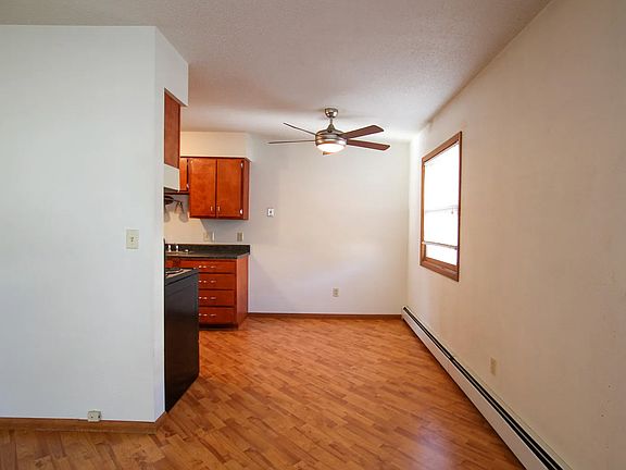 3rd image of 1419 N 21st St APT 3