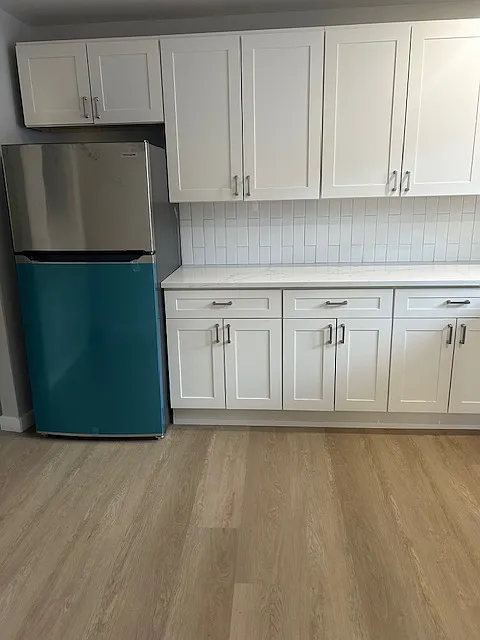 Building Photo - 18 Albert Ct #2