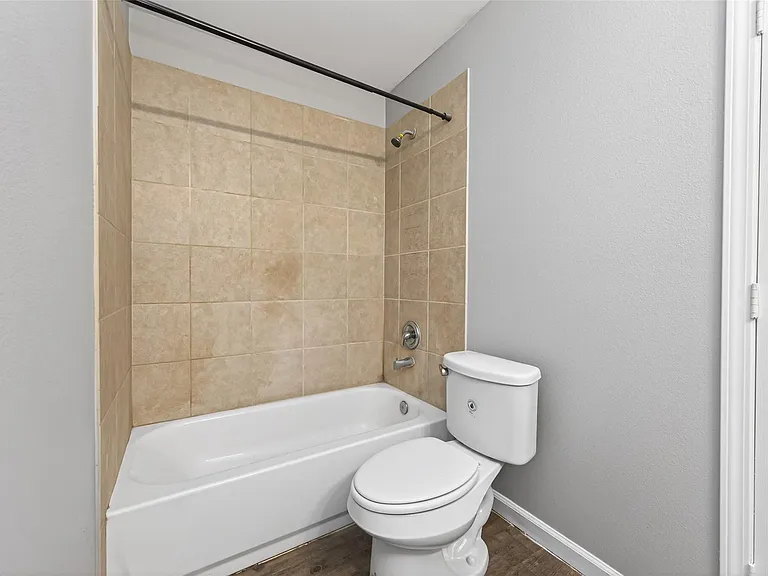 7521 Dyer St — Photo 21