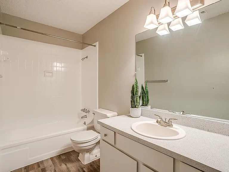 Highland Cove — Photo 14