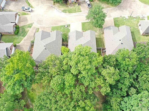 5th image of 103 Creekview Ter