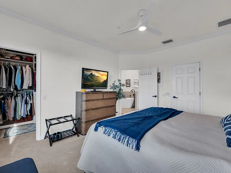 1127 Venetian Harbor Dr NE — Photo 19