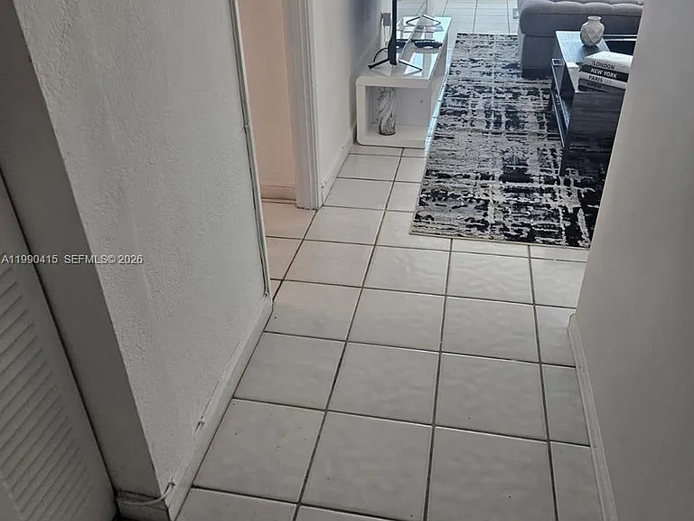 7135 Collins Ave #1821 — Photo 18
