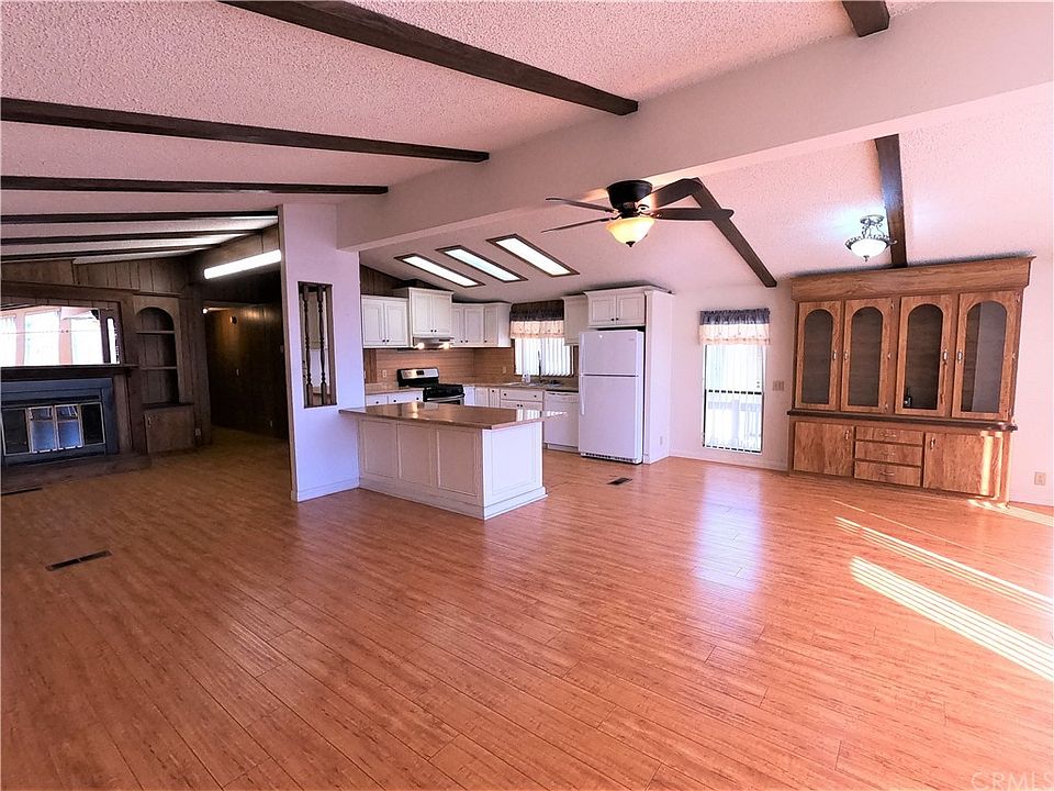 1550 Rimpau Ave Corona, CA, 92881 Apartments for Rent Zillow