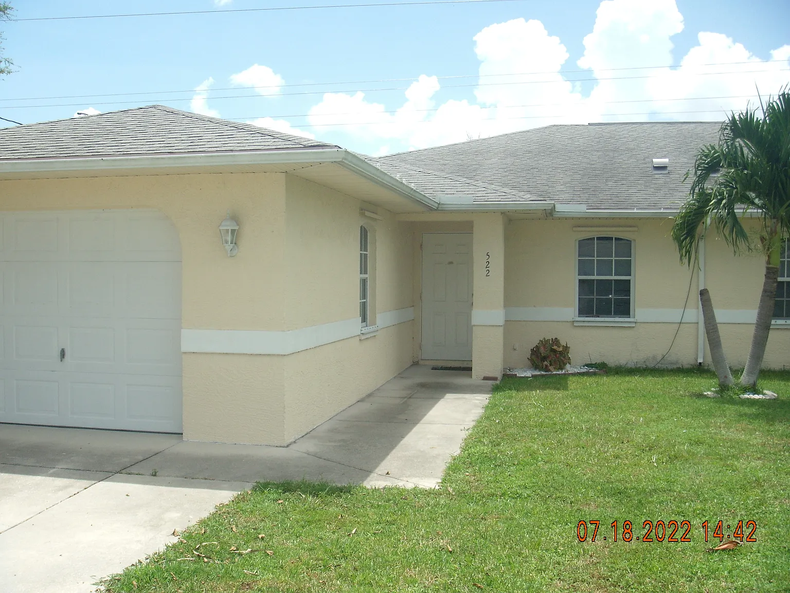 3 bed, 2.0 bath, 1224 sqft, $1,700 — Photo 1