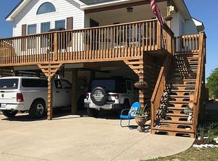 201 Danny Ln, Kitty Hawk, NC 27949
