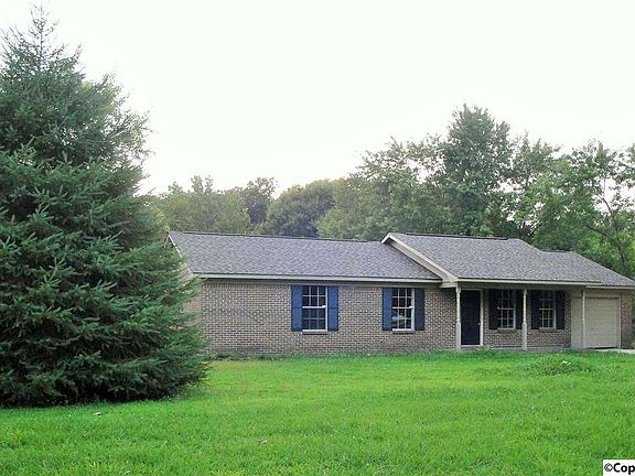 2nd image of 302 Skidmore Rd