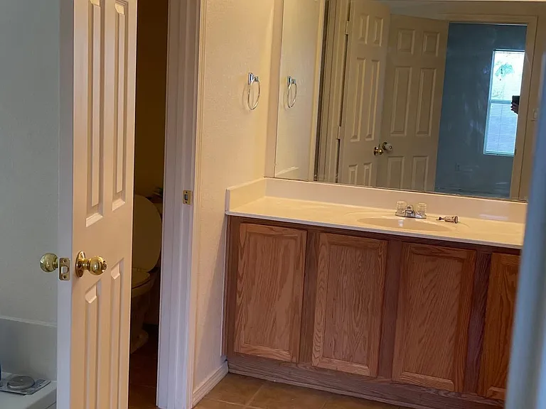 8204 Wolverine Dr NW — Photo 19