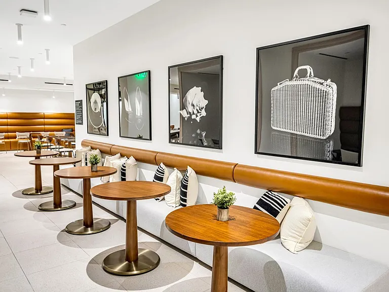 Building's Lounge