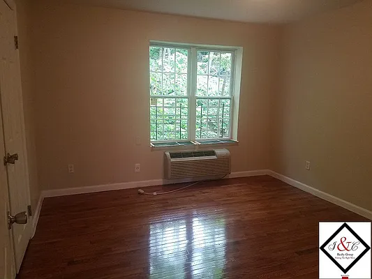Rented by Voro, LLC | media 10
