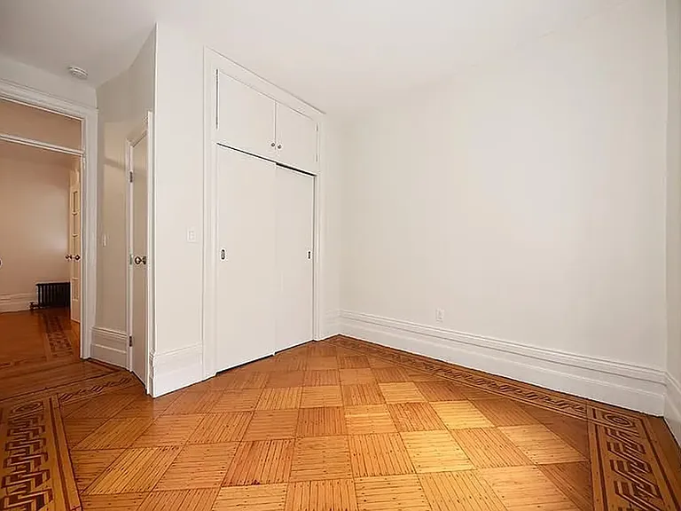 149 W 12th St #4-1 — Photo 8