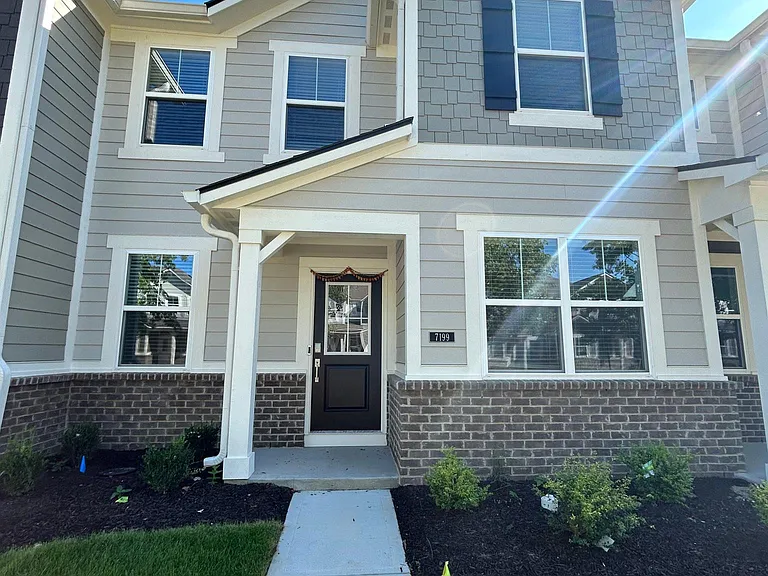 7199 Governors Row S — Photo 1