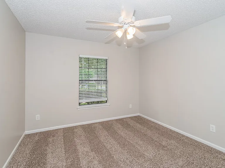 14031 Ridgewick Dr — Photo 11