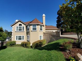 735 El Paseo Dr, Petaluma, CA 94952