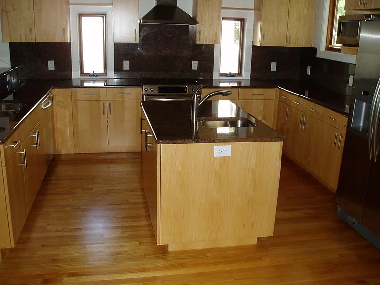 512 S Glen Ave — Photo 12