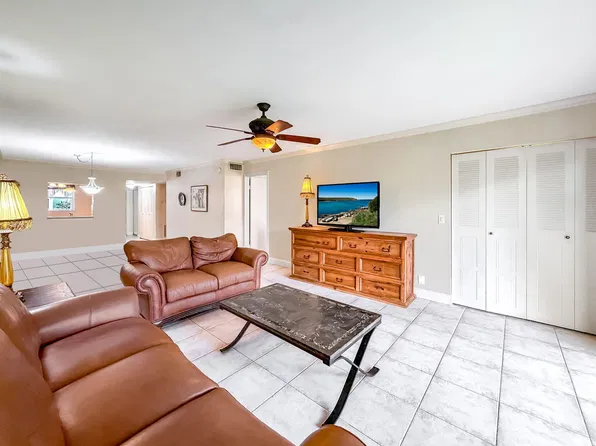 2935 SW 22ND Avenue #1040, Delray Beach, FL 33445