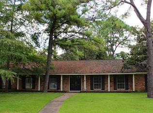 7513 Middlewood St, Houston, TX 77063