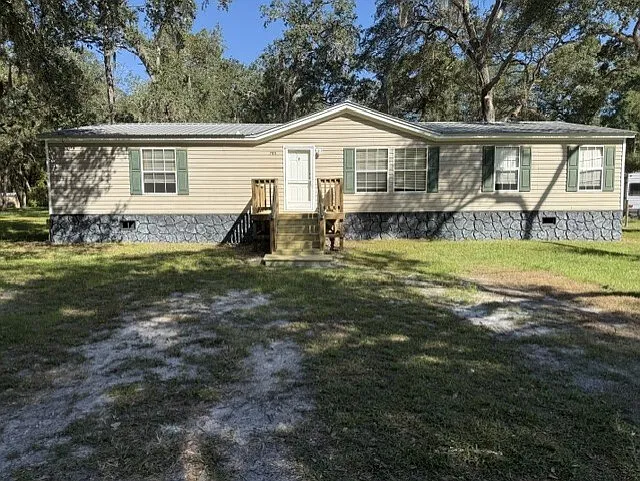 7811 NW 166th St