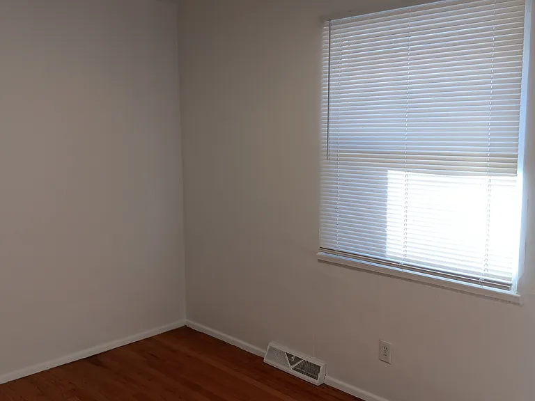 125 Pawnee Dr — Photo 2