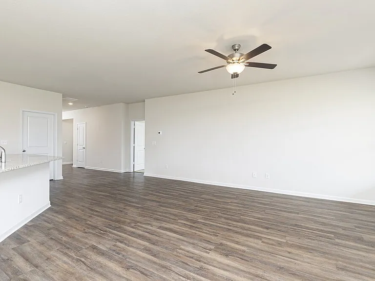 1428 Sodbuster Dr — Photo 9