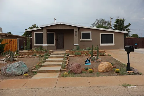 336 Colombo Ave Photo 1
