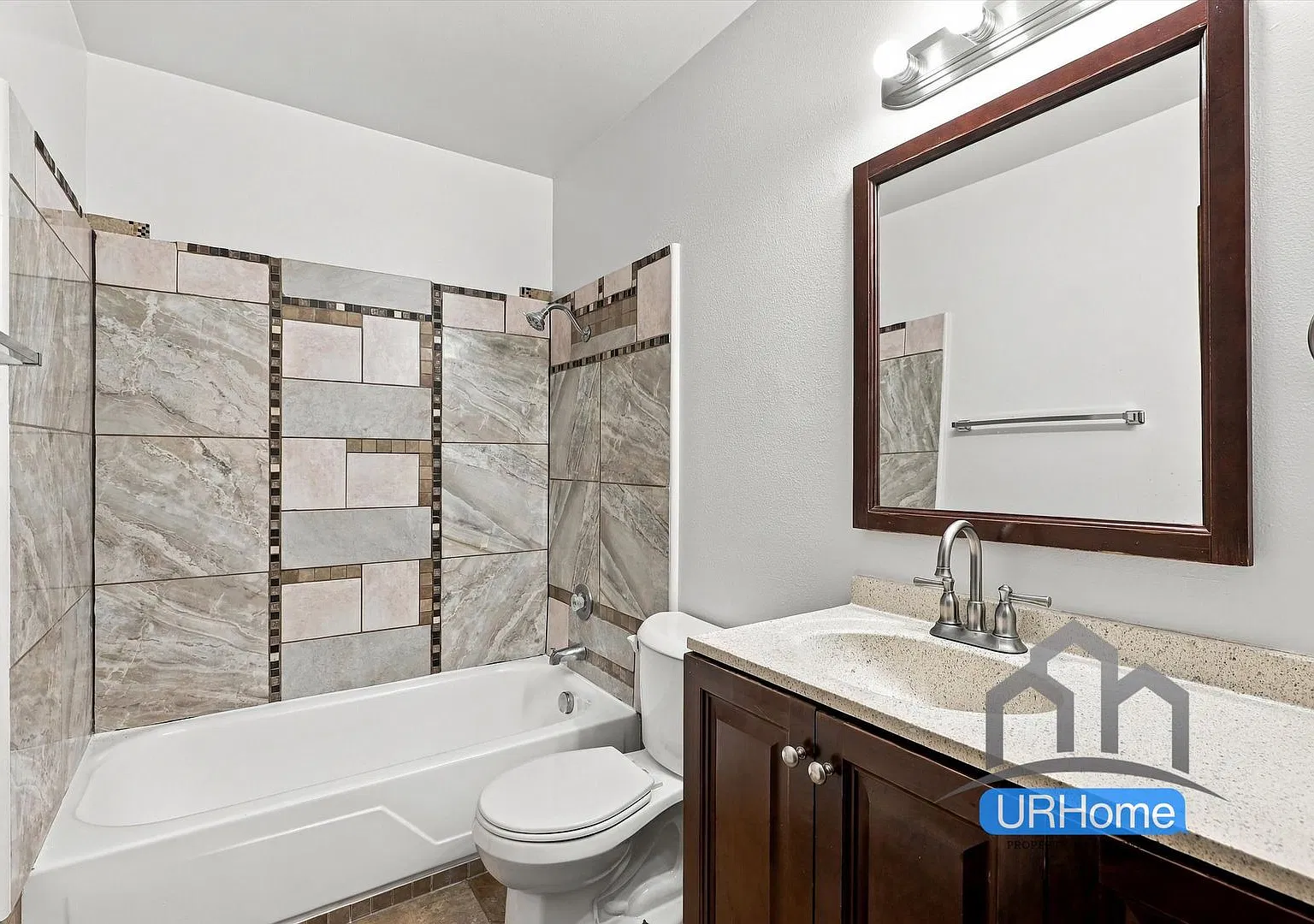 119th Property — Photo 4